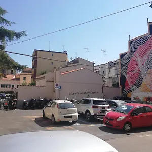 https://la-casina-di-livorno.it-tuscanyhotel.com